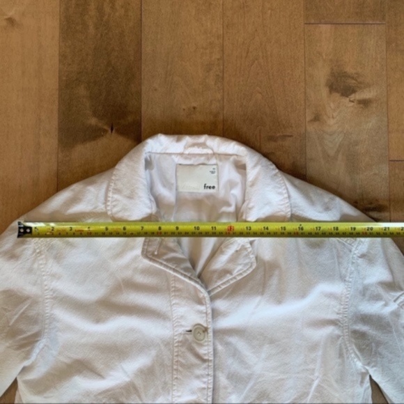 ARITZIA Wilfred Free Alyona White Coat - Picture 12 of 16